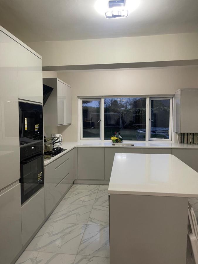 One Bedroom In Spacious Bungalow, Free Parking & Private Entrance Εδιμβούργο Εξωτερικό φωτογραφία